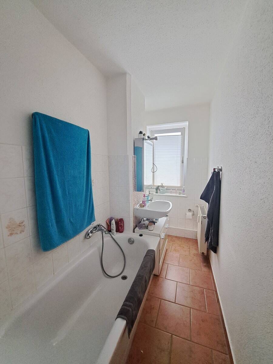 Immobilie in Lichtenberg/Erzgebirge - Kapitalanlage im Erzgebirge: Vermietete 3-Zimmer-Eigentumswohnung in Lichtenberg zu verkaufen! - Bild 1