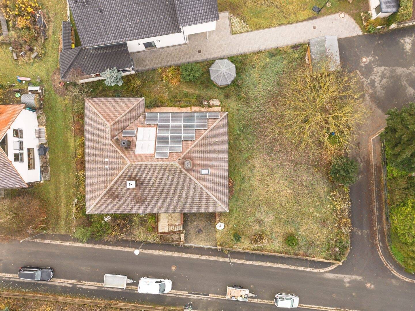Immobilie in Langensendelbach - Haus / Grundstück mit vielfältigem Potential - Bild 0