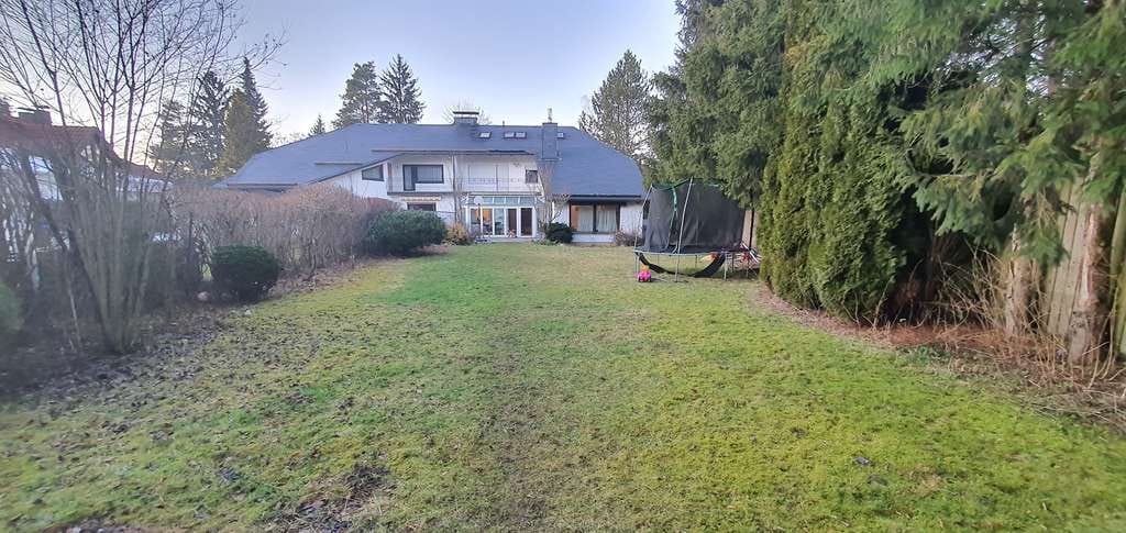 Immobilie in Grasbrunn - goßzügige DHH  in Neukeferloh-Grasbrunn - Bild 0