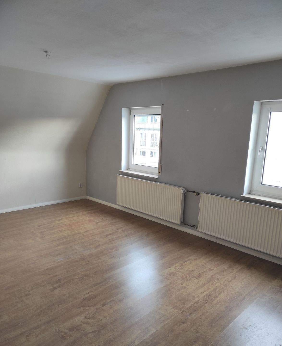 Immobilie in Heroldsberg - !! von PRIVAT - freistehendes Haus in Heroldsberg – Garage+Carport, ruhige Lage nahe Kalchreuther Forst - EG und DG vermietet !! - Bild 4