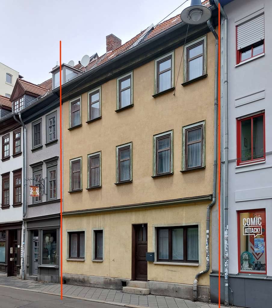 Immobilie in Erfurt - Renovierungsbedürftiges 10-Zimmer Haus in Erfurts Altstadt - Bild 0