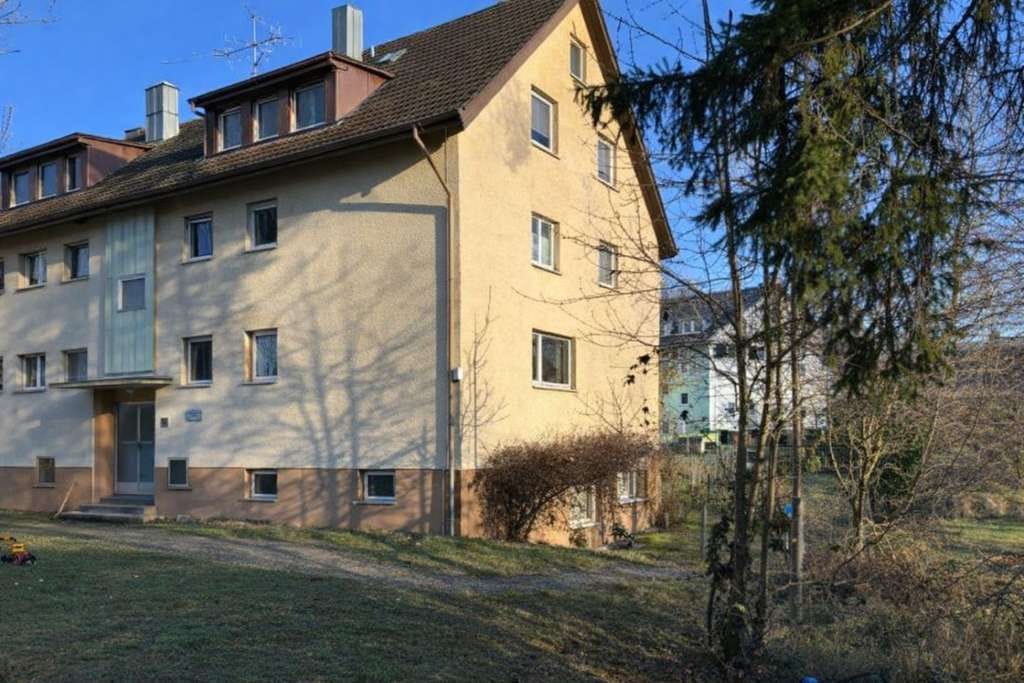 Immobilie in Auggen - TOP sanierte 3-Zimmer-Eigentumswohnung mit Gartenanteil, EBK &amp; Garage in Auggen - Bild 0