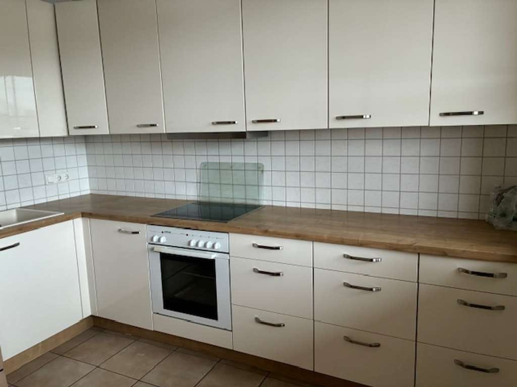 Immobilie in Stralendorf - Gepflegtes, barrierefreies Reihenmittelhaus im Bungalowstil mit Wintergarten und Doppelcarport - Bild 1