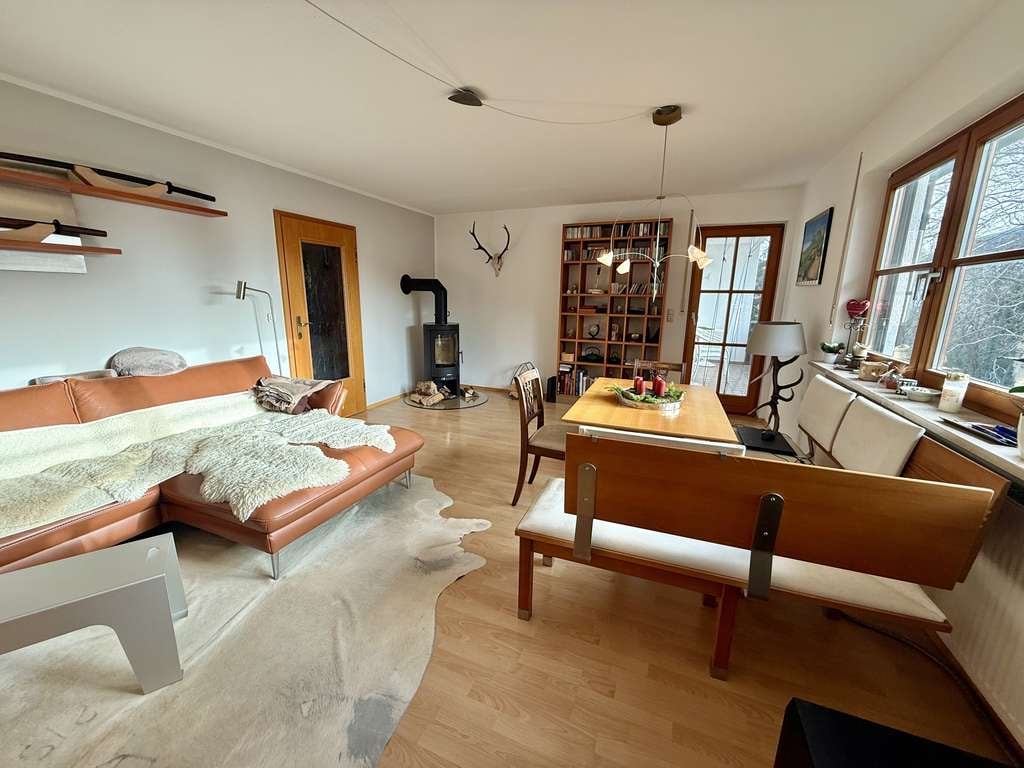 Immobilie in Otterfing - Vermietete 3-Zimmer Wohnung im 1. OG in perfekter Lage! - Bild 1