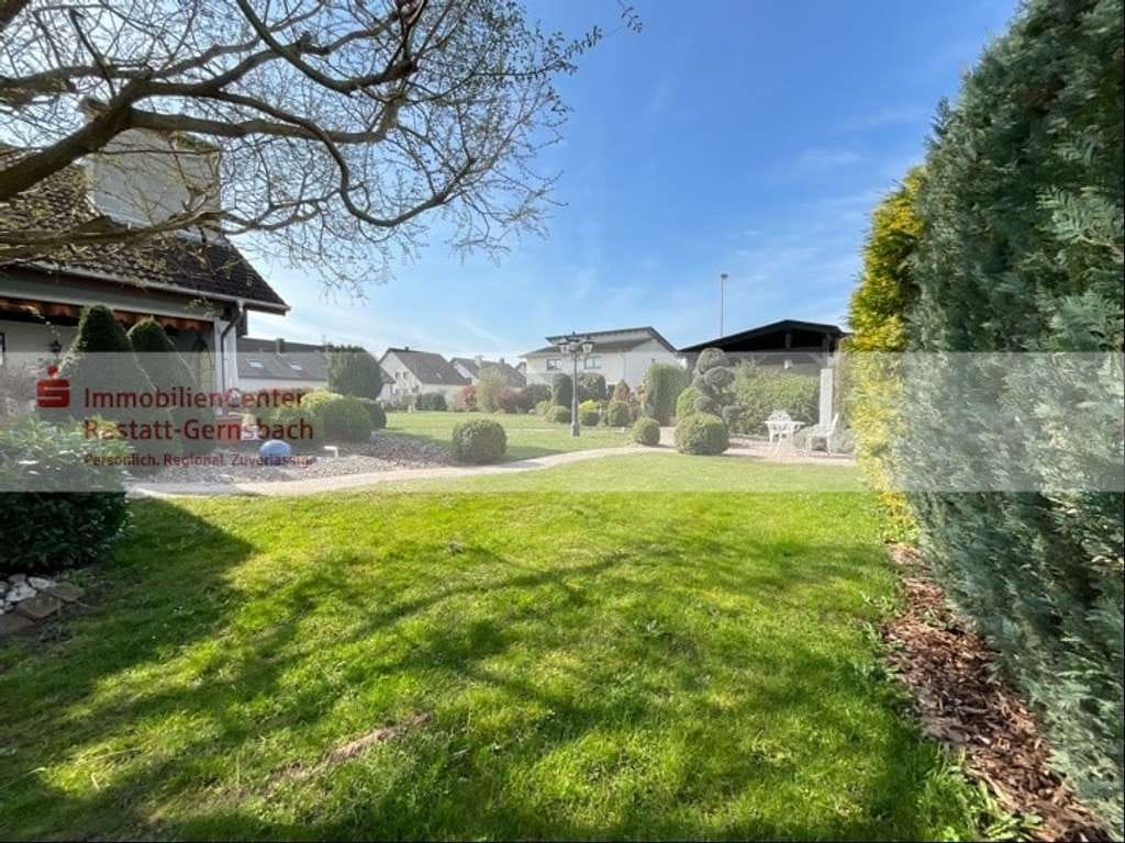Immobilie in Muggensturm - Familienleben im lichtdurchfluteten Einfamilienhaus mit großem Garten in Muggensturm   - Bild 4