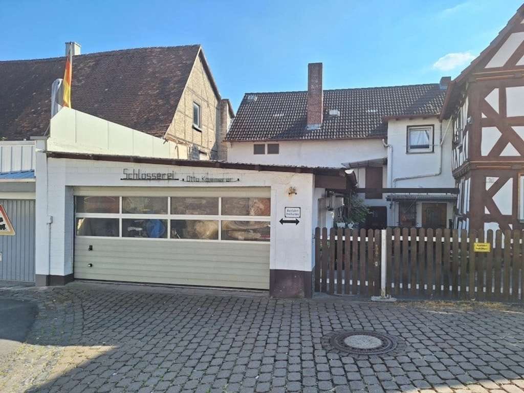 Immobilie in Rabenau - 1-Familien-Fachwerkhaus mit Scheune und Werkstatt in Rabenau - Londorf  - Bild 2