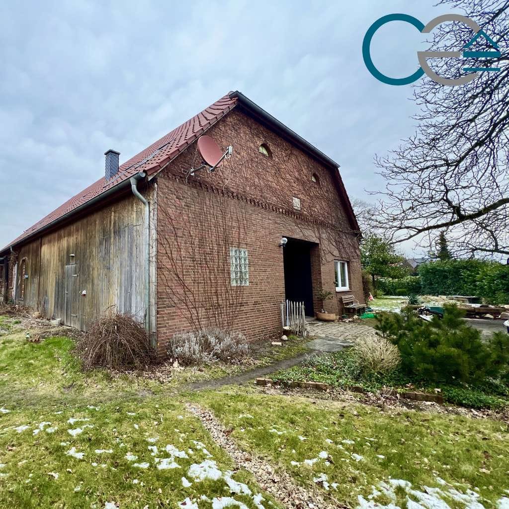 Immobilie in Nienburg/Weser - Kernsanierter Resthof zentral in Erichshagen / großzügiges Platzangebot / großer Garten / Scheunen - Bild 0