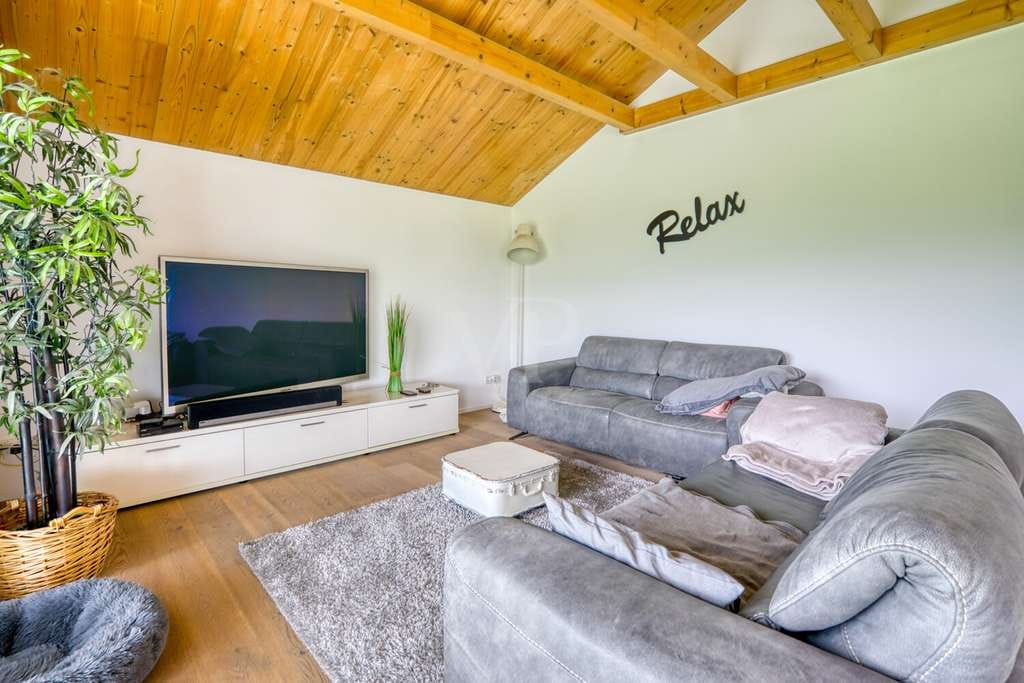 Immobilie in Sasbach - Exklusives 3-Zimmer-Penthouse - mit unverbaubarem Blick in den Schwarzwald - Bild 3