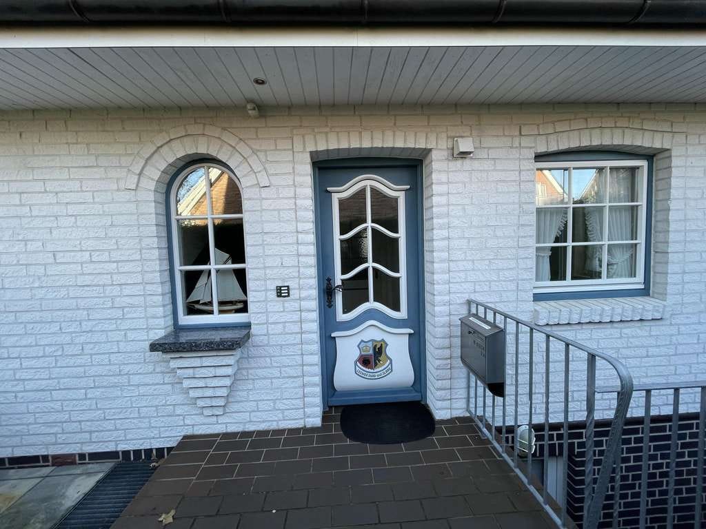 Immobilie in Wyk auf Föhr - Gepflegtes  und vollständig unterkellertes Einfamilienhaus in ruhiger Wohnlage - Bild 3