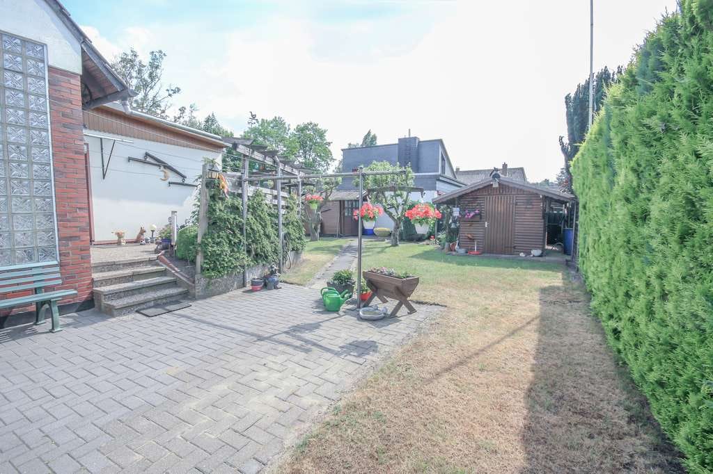 Immobilie in Lilienthal - Lilienthal - Einfamilienhaus mit Einliegerwohnung in Lilienthal-Mitte - Bild 2