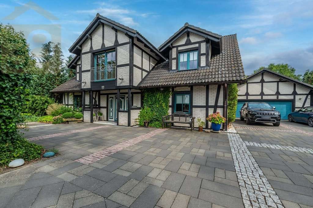 Immobilie in Jübar - Modernes Einfamilienhaus mit Schwimmbad,Sauna & Nebengelass bei Brome!Meine Immobilie = Mein Makler! - Bild 1