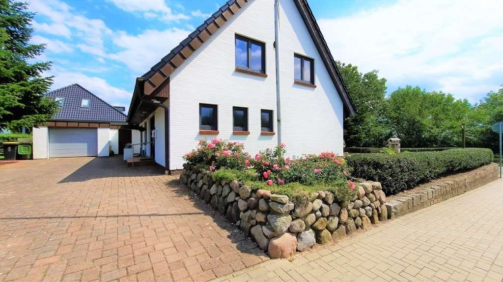Immobilie in Stapel - Eiderblick und TOP-Energiewerte inklusive: Teilunterkellertes Wohnhaus, vielfach modernisiert!   - Bild 4
