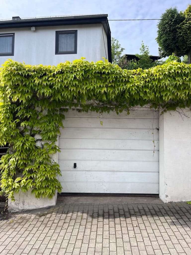 Immobilie in Spiesen-Elversberg - SPIESEN - ELVERSBERG : Kleiner BUNGALOW mit VOLLKELLER und separater GARAGE ! - Bild 2