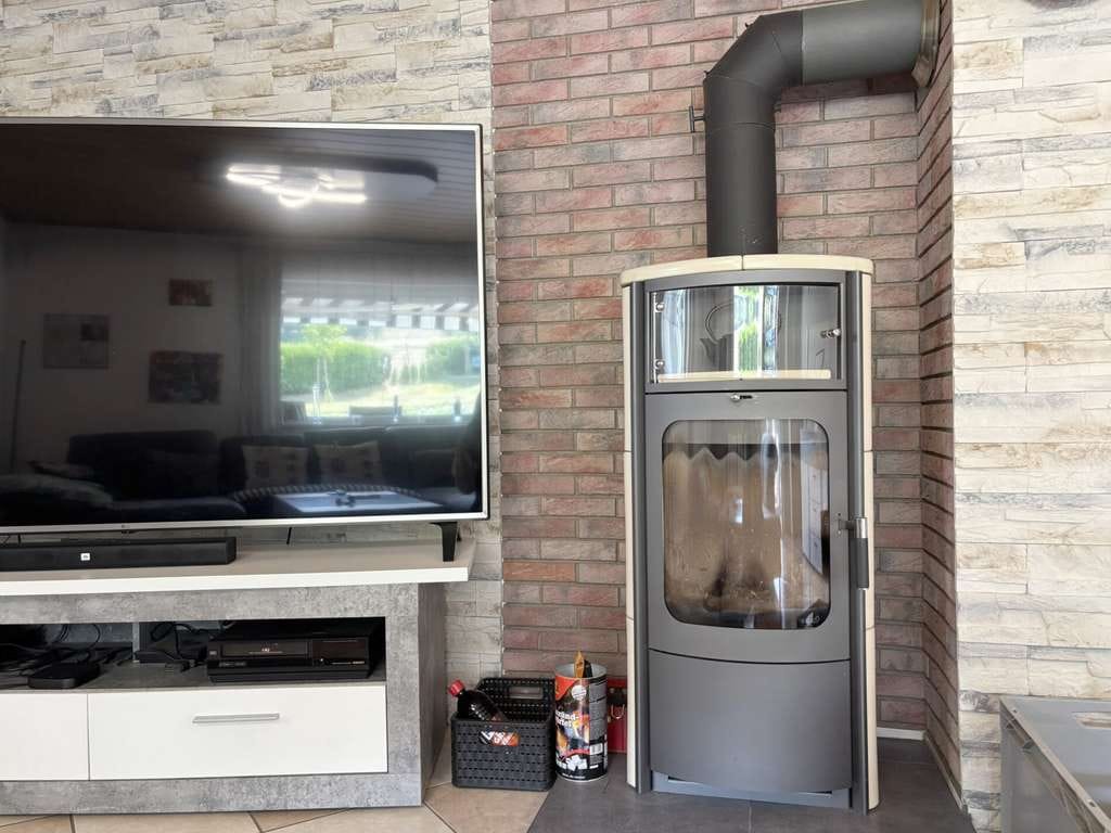 Immobilie in Lohra - Ihr Rückzugsort am Feldrand–Mehrfamilienhaus mit Garten, Pool und Sauna in Lohra-Kirchvers - Bild 4