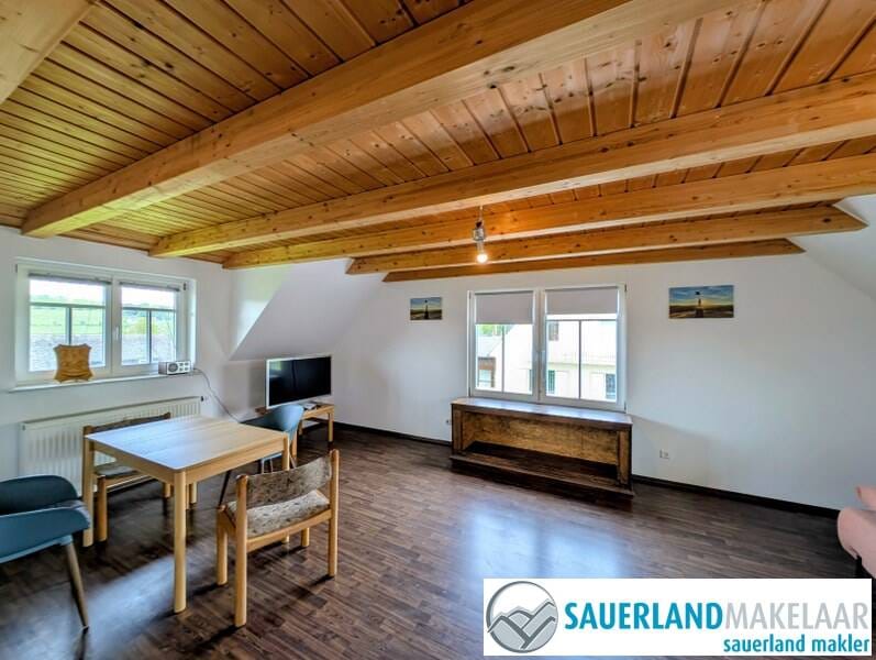 Immobilie in Willingen (Upland) - Seltene Investitionsmöglichkeit nahe Willingen - Wohnhaus mit 4 großzügigen Apartments - Bild 4
