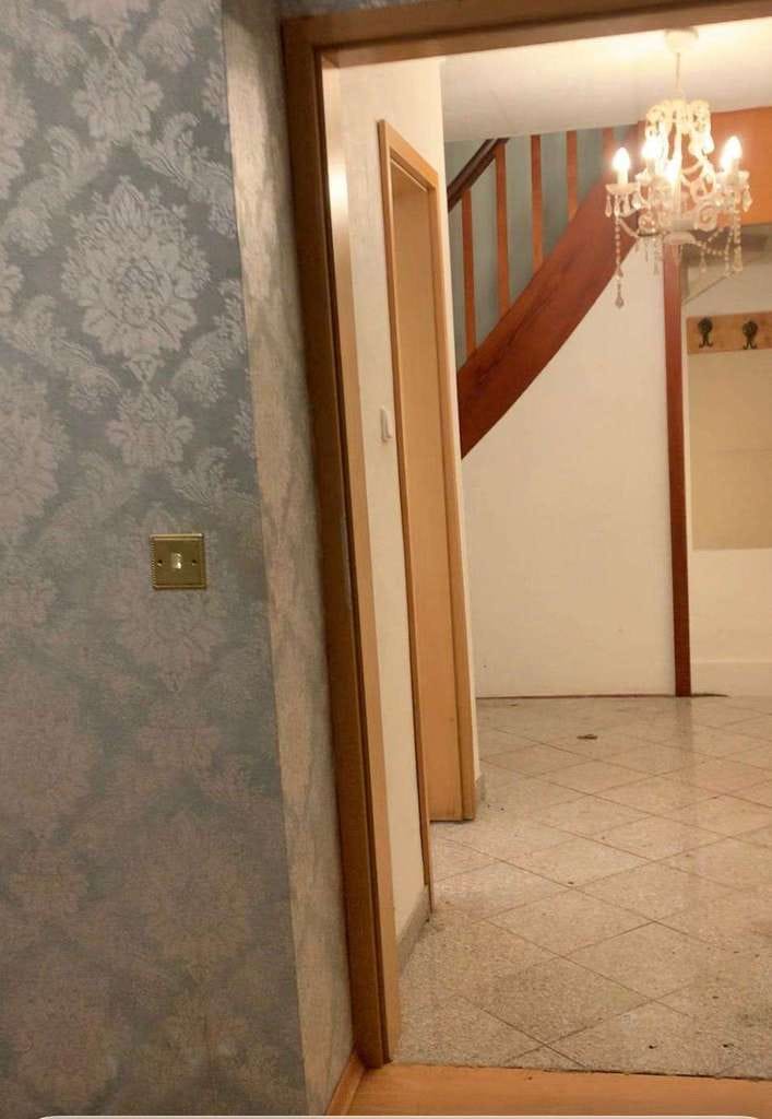 Immobilie in Dellfeld - freistehendes Einfamilienhaus für den Handwerker in ruhiger Lage in 66503 Dellfeld - Bild 0