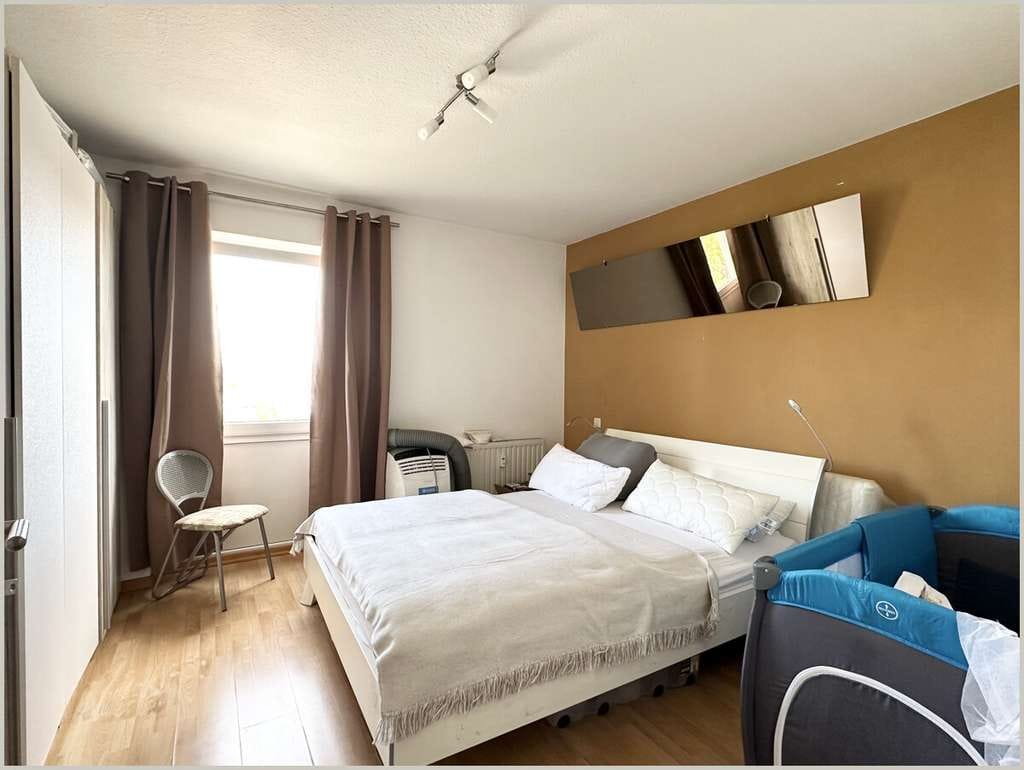 Immobilie in Oberderdingen - 2-Zimmer Dachgeschoss-Wohnung mit Stellplatz - Bild 4