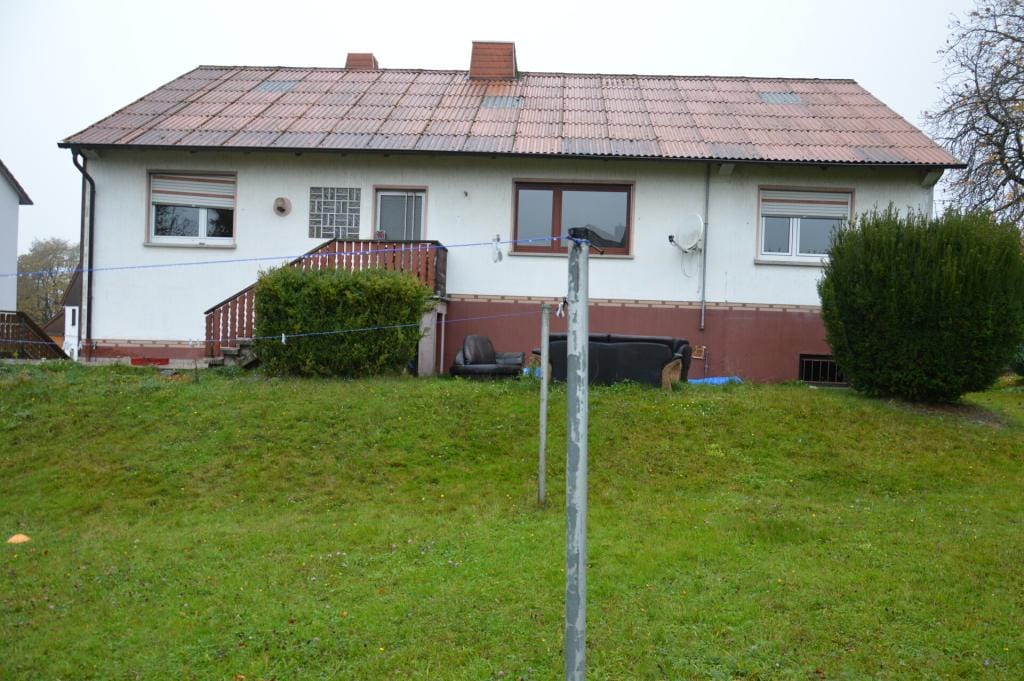 Immobilie in Grebenhain - Mehrfamilienhaus in Grebenhain (Herchenhain) - Bild 0