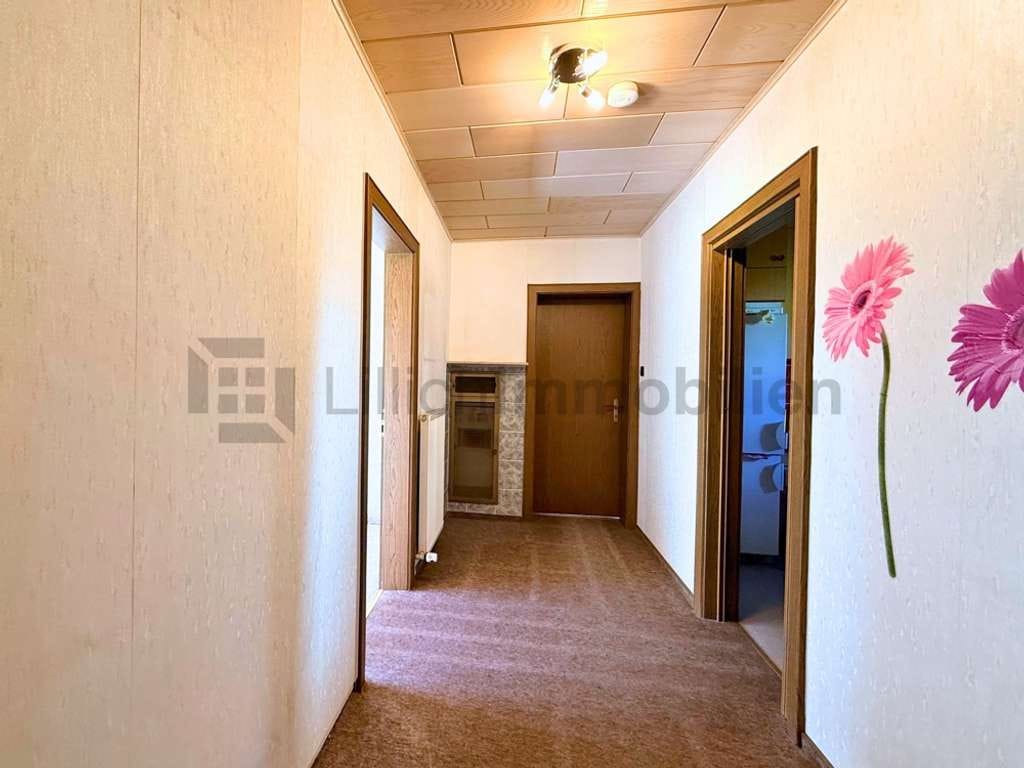 Immobilie in Kornwestheim - Ohne Käuferprovision: Großzügige 3-Zimmer-Wohnung mit Potenzial zur individuellen Gestaltung - Bild 2