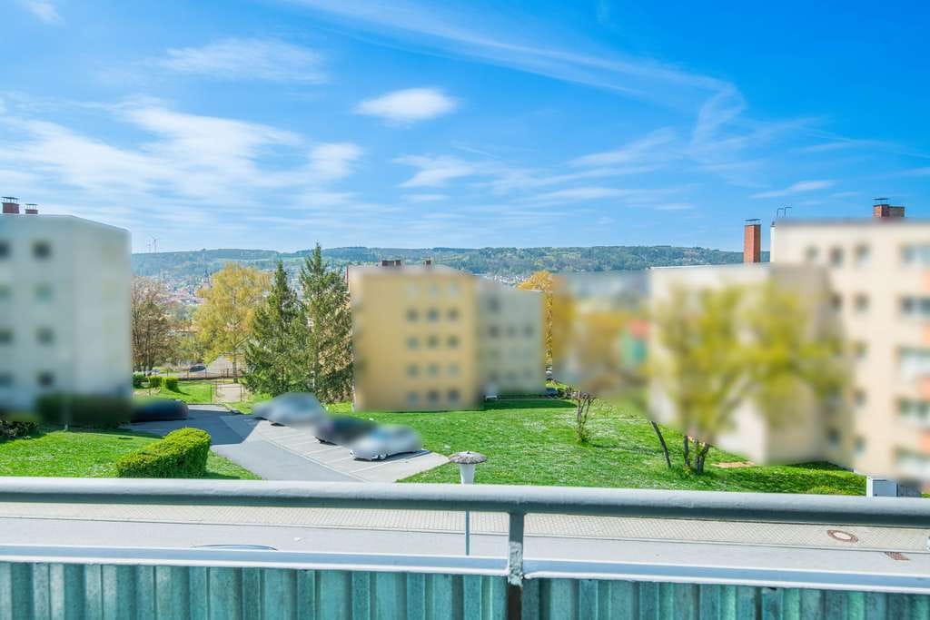 Immobilie in Tauberbischofsheim - ++Attraktive 3-Zi.-ETW in Tauberbischofsheim – ca. 5,5% Rendite, Balkon, 80m²++ - Bild 2