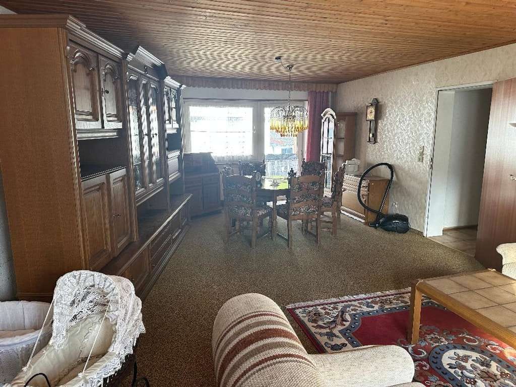 Immobilie in Rockenhausen - Ein- Zwei Familienhaus mit besonderem Flair, Garten, Garage - Bild 1