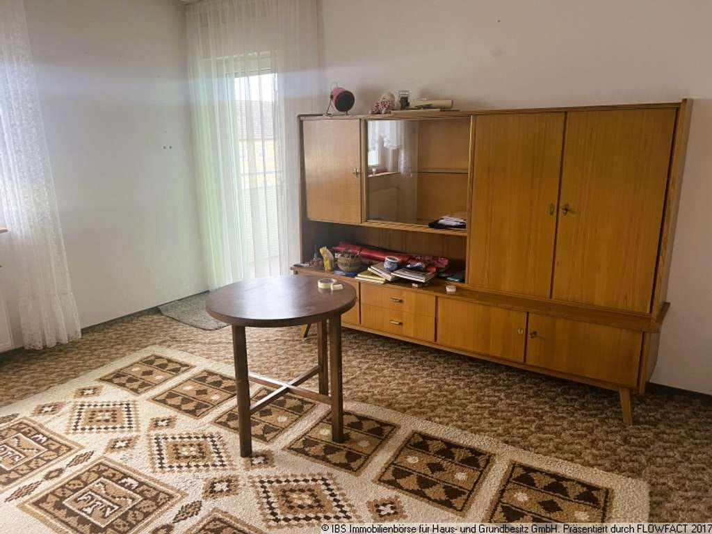 Immobilie in Gerabronn - Gemütliche 3-Zimmer-Wohnung mit Balkon und Garage - für Eigennutzer oder Kapitalanleger - Bild 2