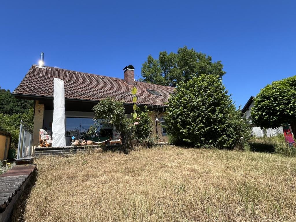 Immobilie in Büchenbach - Einfamilienhaus freistehend in Büchenbach - Bild 2