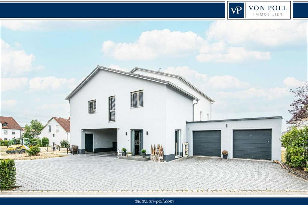 Immobilie in Roding - Modernes Wohnerlebnis – Großzügiges Zweifamilienhaus mit nachhaltiger Energietechnik und sofortiger  - Bild 0