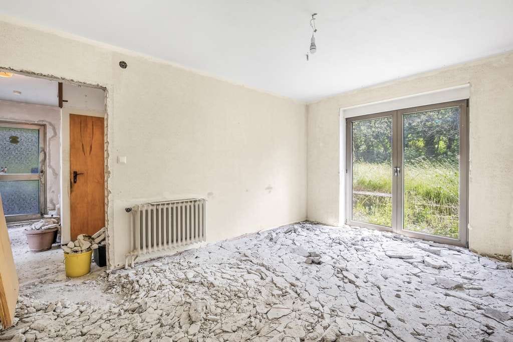 Immobilie in Plön - Freistehendes Einfamilienhaus in Plön – Sanierungsobjekt mit Potenzial - Bild 3