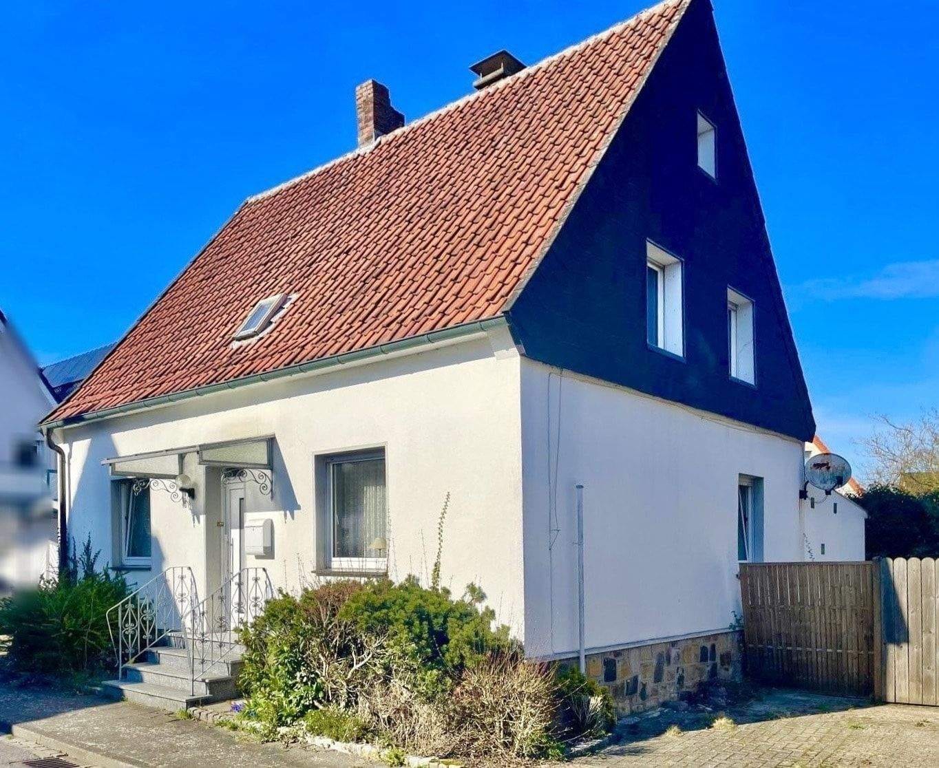 Immobilie in Steinfurt - Handwerkertraum mit großzügigem Grundstück und viel Potential in Borghorst - Bild 1