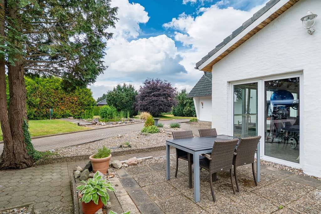 Immobilie in Groß Rheide - Großzügiges Einfamilienhaus in idyllischer Feldrandlage - Bild 3