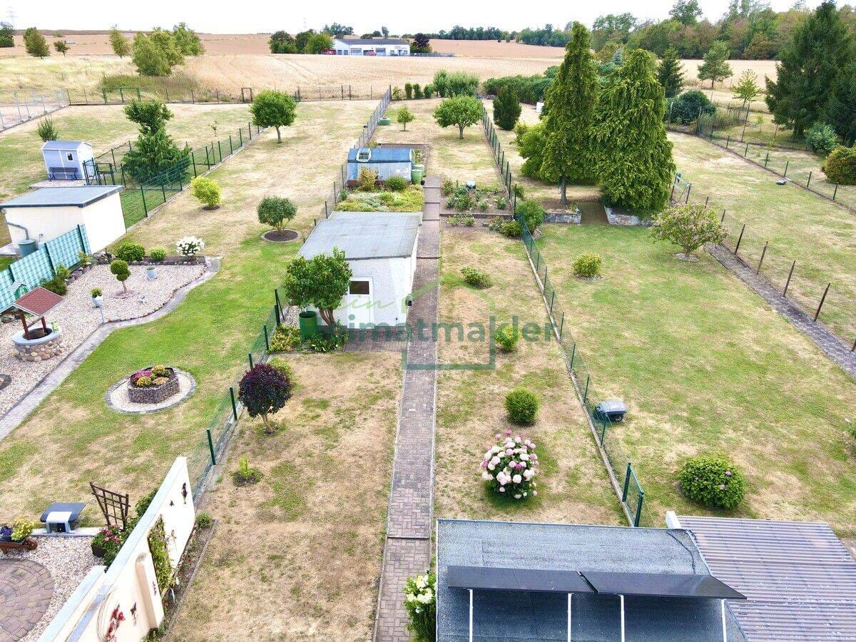 Immobilie in Nienburg (Saale) - Der Garten, von dem Familien träumen - Doppelhaushälfte in Latdorf - Bild 4