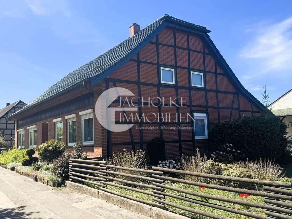 Immobilie in Bergen an der Dumme - Wo Fachwerk auf Möglichkeiten trifft – Ihr Zuhause im Wendland - Bild 3