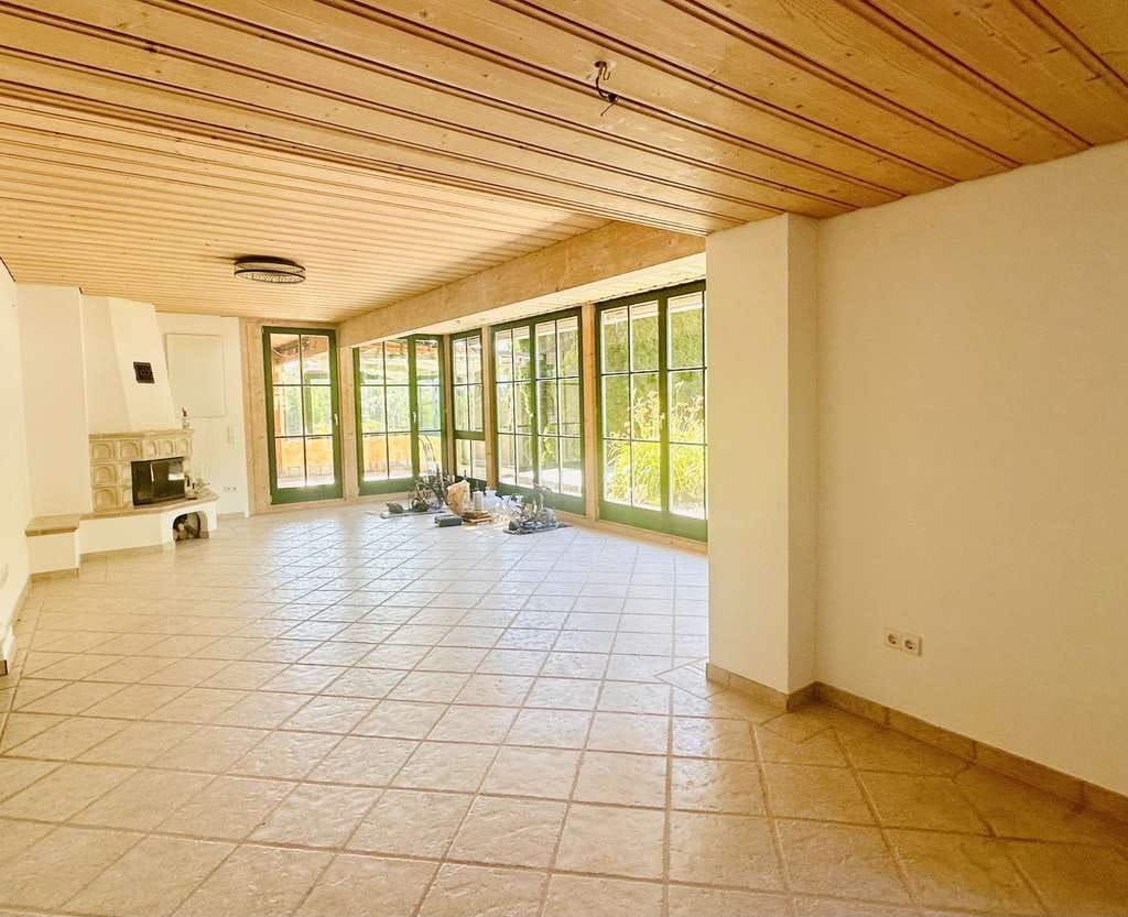 Immobilie in Inning am Ammersee - Ein Hauch von Süden am Ammersee…Mediterraner Wohntraum mit  Pool und Gartenparadies! - Bild 3
