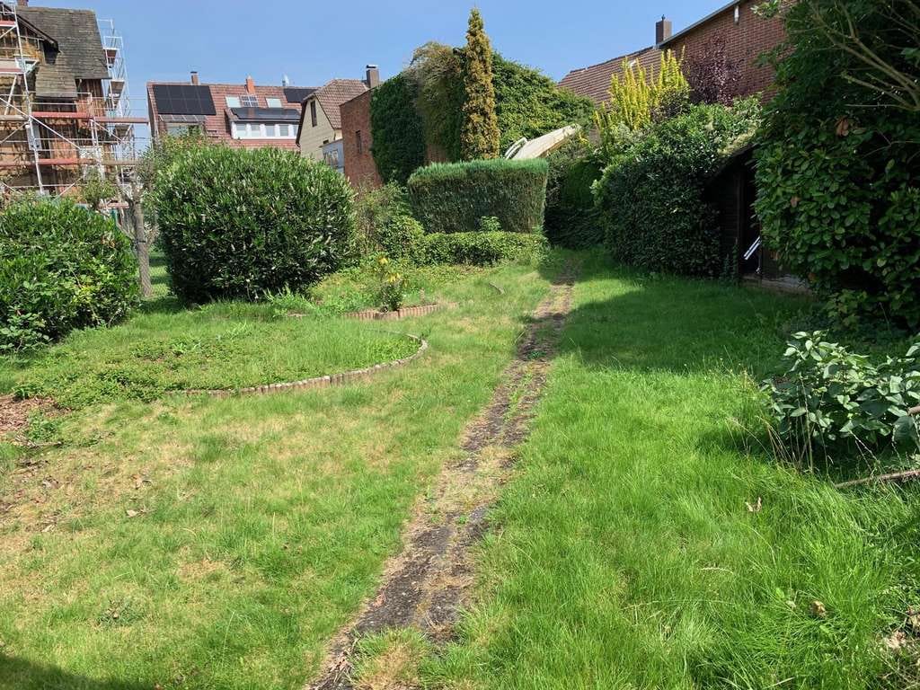 Immobilie in Holzminden - Zentral gelegenes 3-Familienwohnhaus und Einfamilienhinterhaus mit Garten - Bild 3