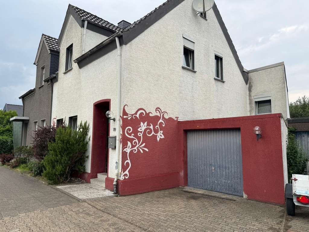 Immobilie in Hamm - Viel Entfaltungsmöglichkeit: Doppelhaushälfte auf  weitläufigem Grundstück,  provisionsfrei - Bild 1