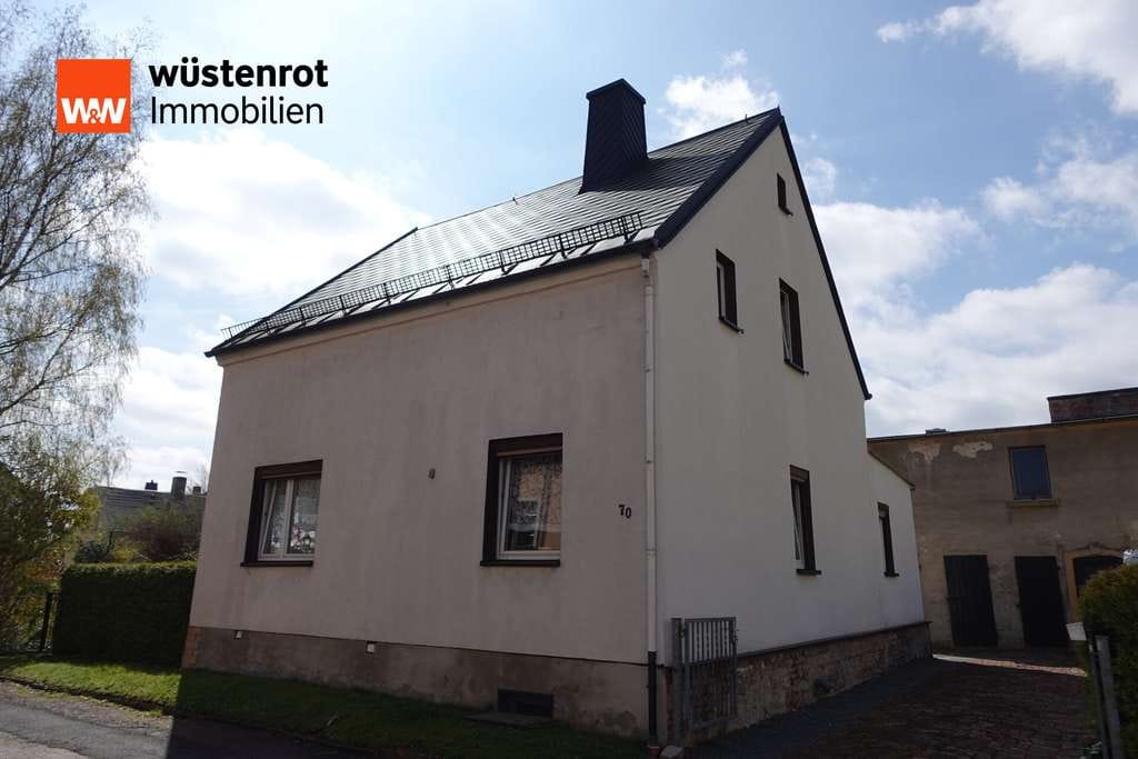 Immobilie in Lugau - Sanierungsbedürftiges Einfamilienhaus mit großem Nebengebäude und Potenzial - Bild 0