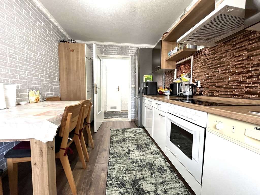 Immobilie in Großostheim - Charmante 3-Zimmer-Wohnung mit Balkon in ruhiger Lage von Großostheim/Ringheim - Bild 0