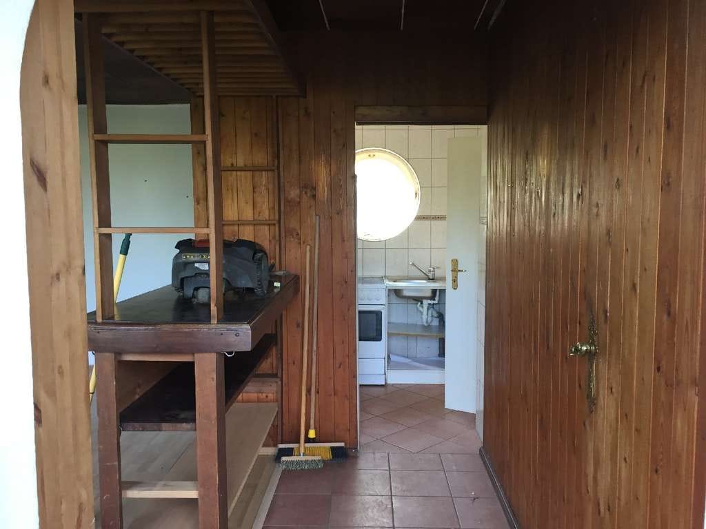 Immobilie in Klein Trebbow - Ferienbungalow am Schweriner See mit schönem Pachtgrundstück und Carport - Bild 2