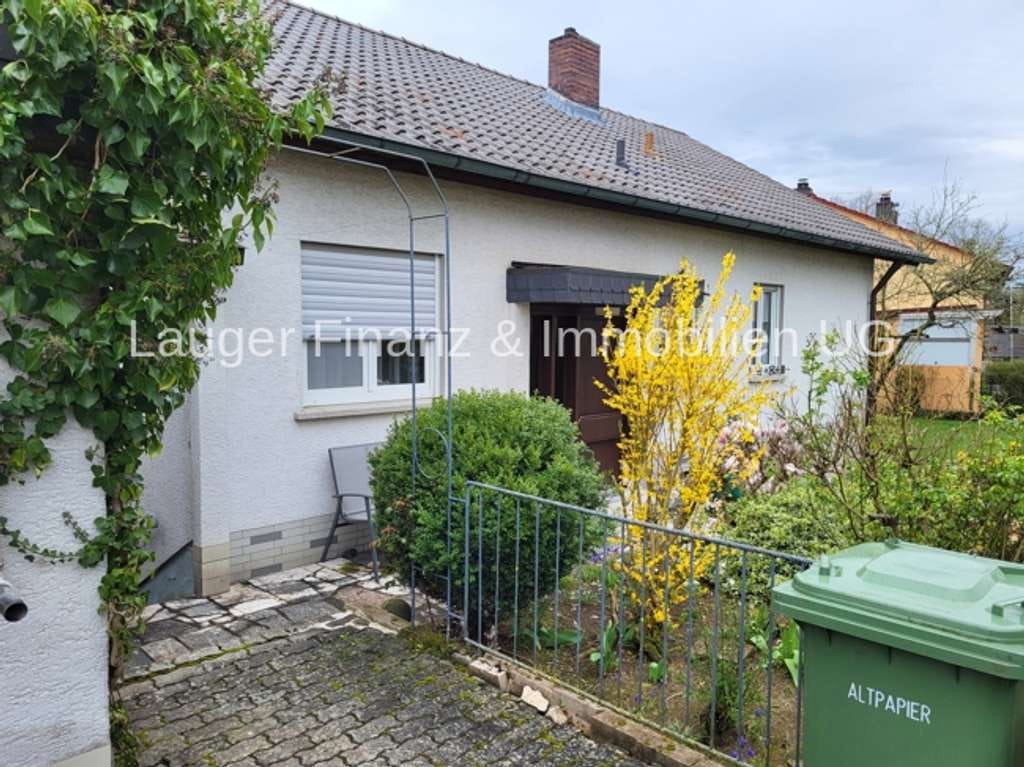 Immobilie in Baunach - Einfamilienhaus in ruhiger Lage ! - Bild 1