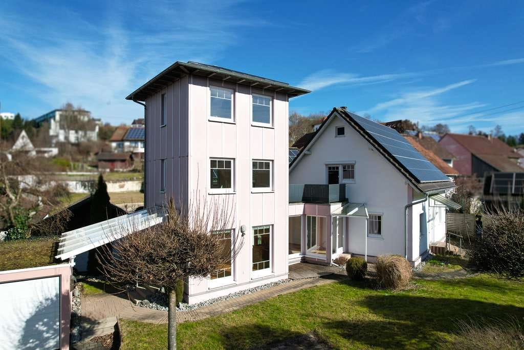 Immobilie in Krauchenwies - Architektur mit Charakter – ein Unikat in ruhiger Sackgassenlage - Bild 0