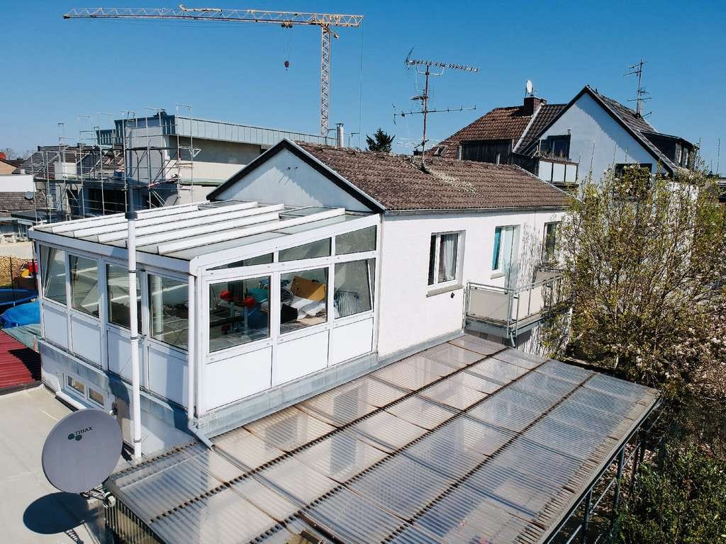 Immobilie in Bornheim - Zweifamilienhaus mitten im Zentrum von Bornheim
 - Bild 0