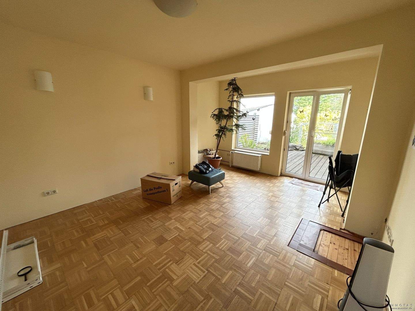 Immobilie in Rülzheim - Charmantes Einfamilienhaus mit Einliegerwohnung und großem Grundstück in Rülzheim - Bild 1
