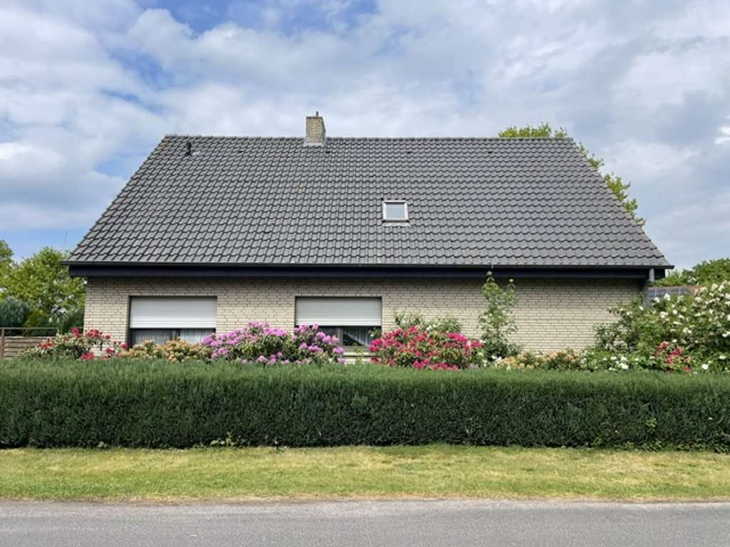 Immobilie in Sustrum - Großzügiges gepflegtes Ein/Zweifamilienhaus in Neu Sustrum - Bild 1