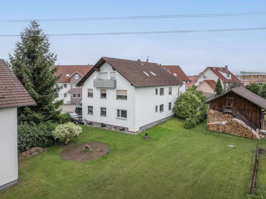 Immobilie in Horgenzell - Gepflegtes 3-Familien-Wohnhaus als attraktive Kapitalanlage in Horgenzell - Bild 1