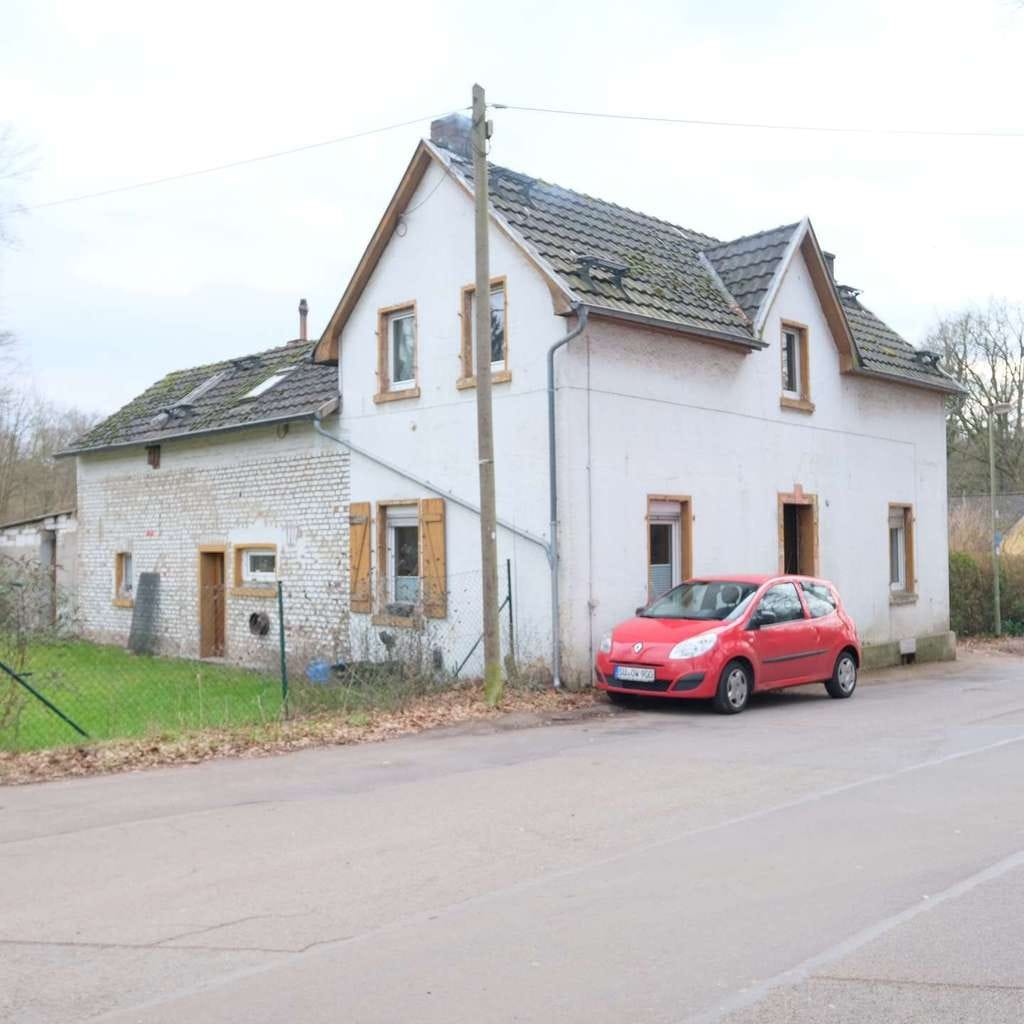 Immobilie in Rösrath - Einfamilienhaus mit viel Platz für die Familie und ideal für Tierliebhaber! - Bild 1