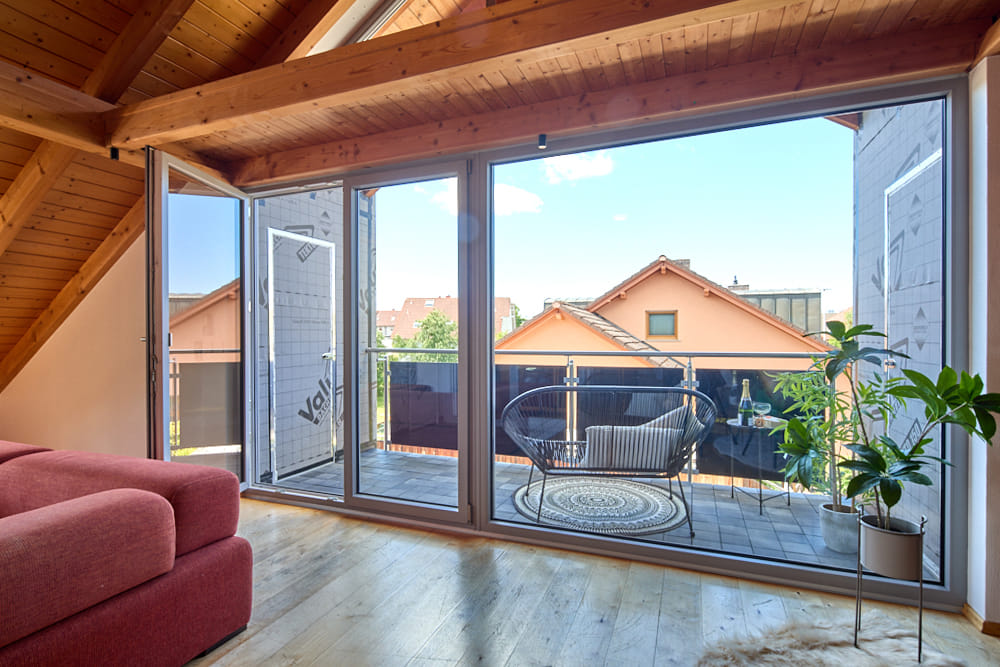 Immobilie in Niedernberg - Wohnen mit Charme!
Großzügige Dachgeschosswohnung mit Wintergarten und Balkon - Bild 4