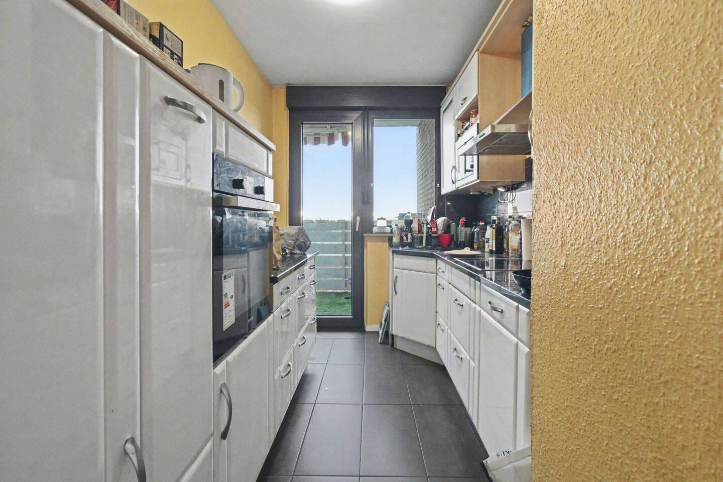 Immobilie in Kamp-Lintfort - Attraktive 4-Zimmer-Wohnung mit 2 Balkonen auf der Sonnenseite - Bild 4