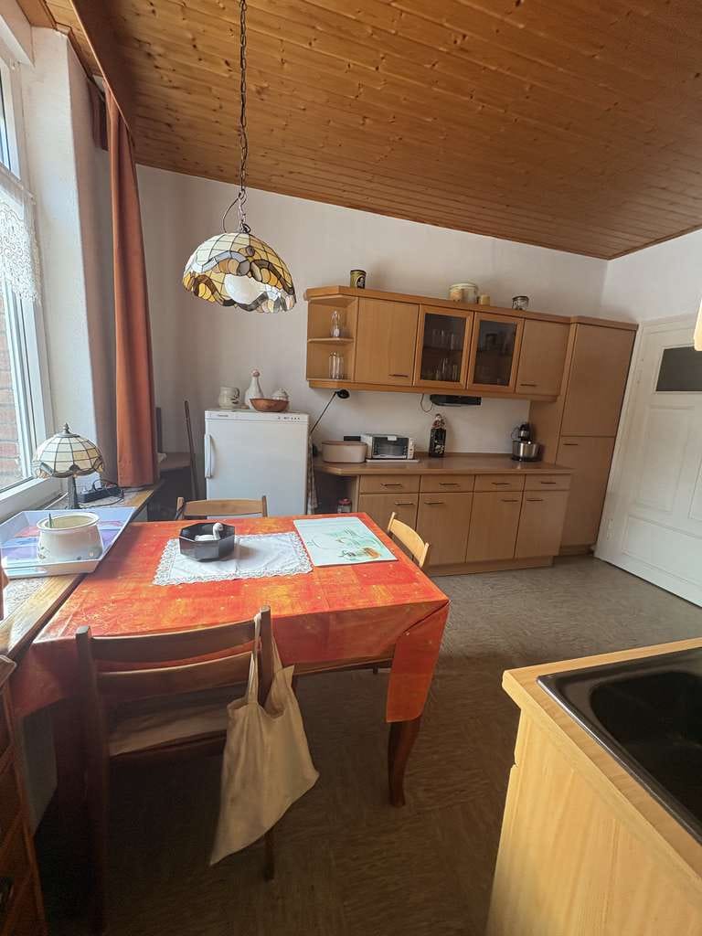 Immobilie in Seesen - Ein Mehrfamilienhaus mit Gewerbeeinheit – solide Kapitalanlage in zentraler Lage von Seesen - Bild 2