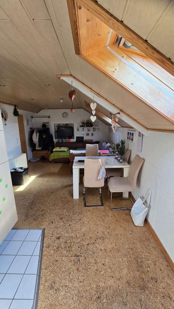 Immobilie in Kirchheim unter Teck - *** Dachgeschosswohnung mit 39 m² in sehr guter Lage – ideal für Singles oder Kapitalanleger *** - Bild 3